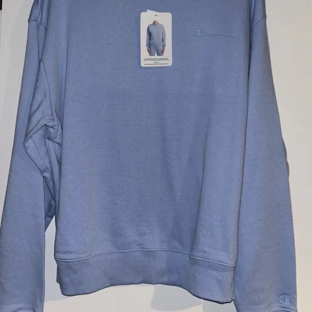Champion women’s light Blue Sweater